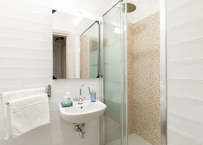 Stars Luxury 1 דירה *